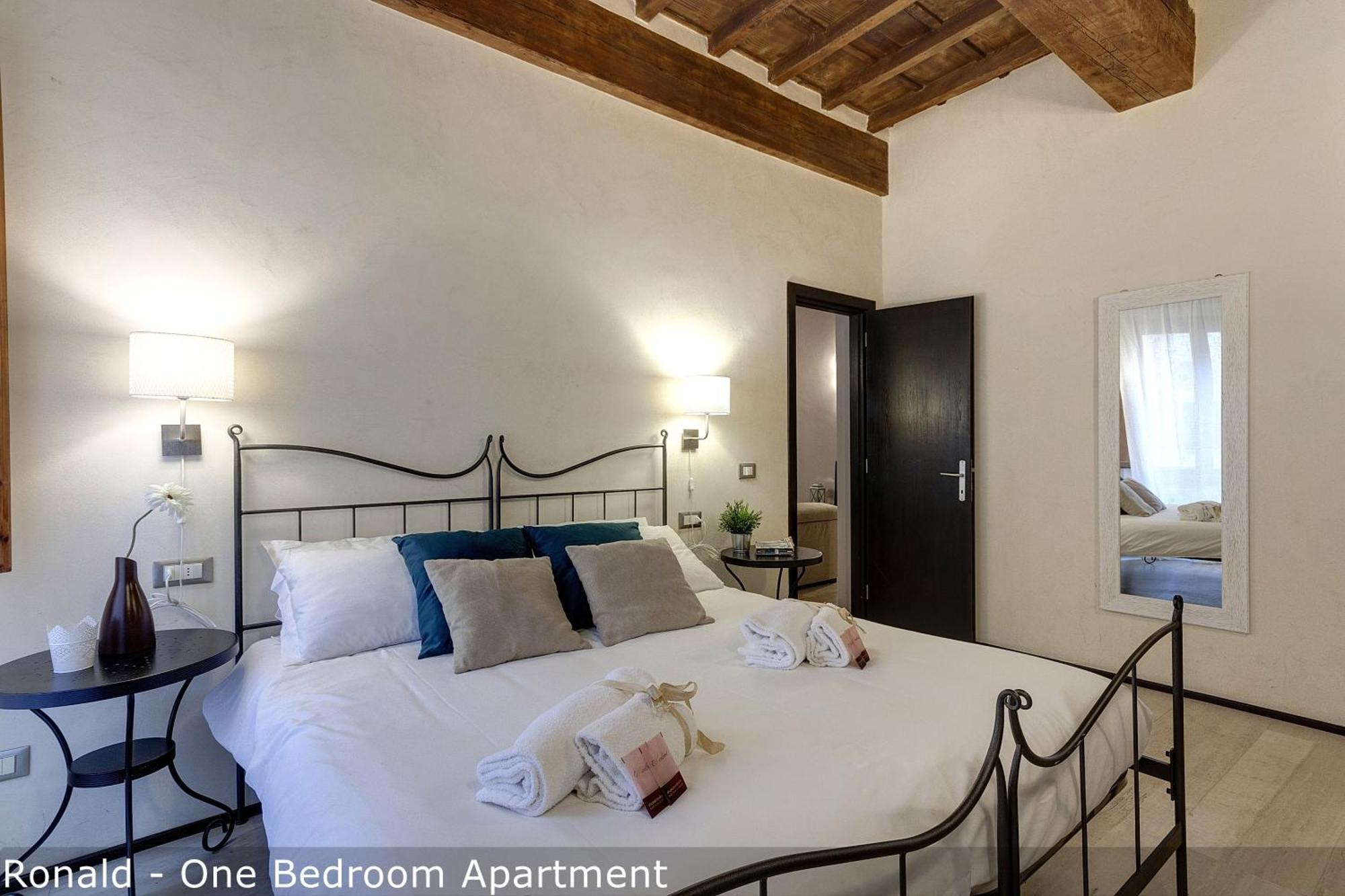 Mamo Florence - Calzaiuoli Apartment Esterno foto